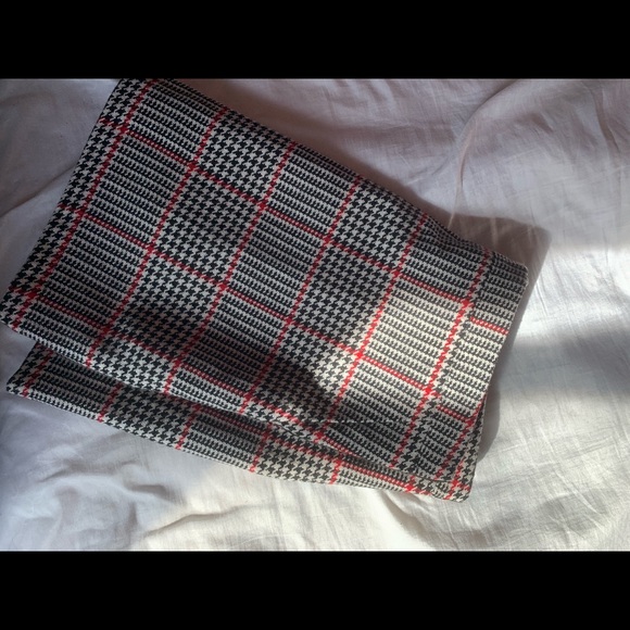Plaid mini skirt - Picture 3 of 4
